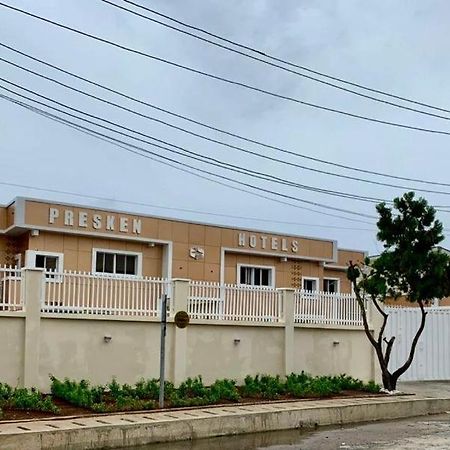 Presken Kuramo Waters Hotel Lagos Luaran gambar