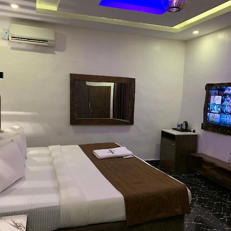 Presken Kuramo Waters Hotel Lagos Luaran gambar